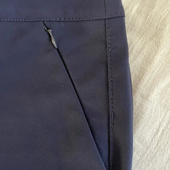 White House Black Market The Skinny pant - Picture 2 of 5